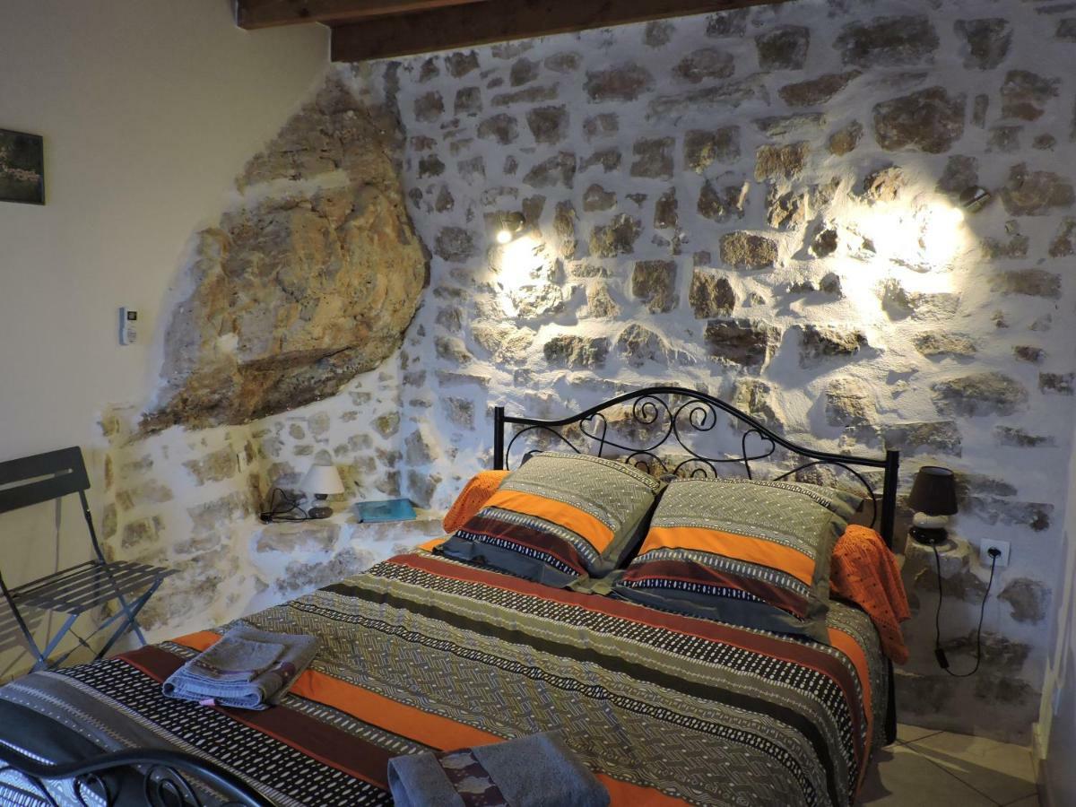 L'Auberge Du Mazet ลูเดฟ ภายนอก รูปภาพ